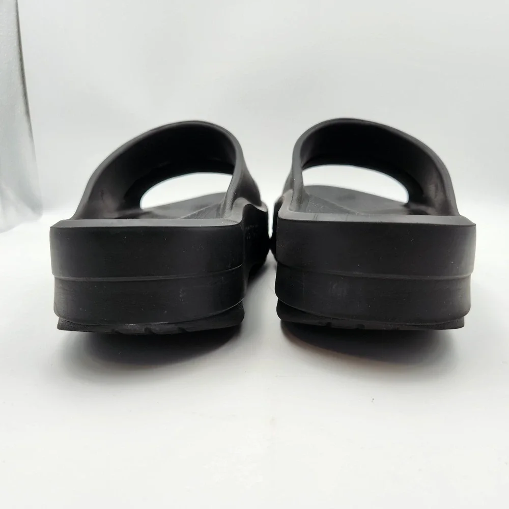 Oofos OOmega OOahh Womens 9 Slide‎ Core Black Casual Slip On Recovery Sandal